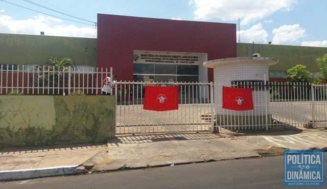 União Nacional Camponesa Ocupa Sede do INCRA em Teresina
