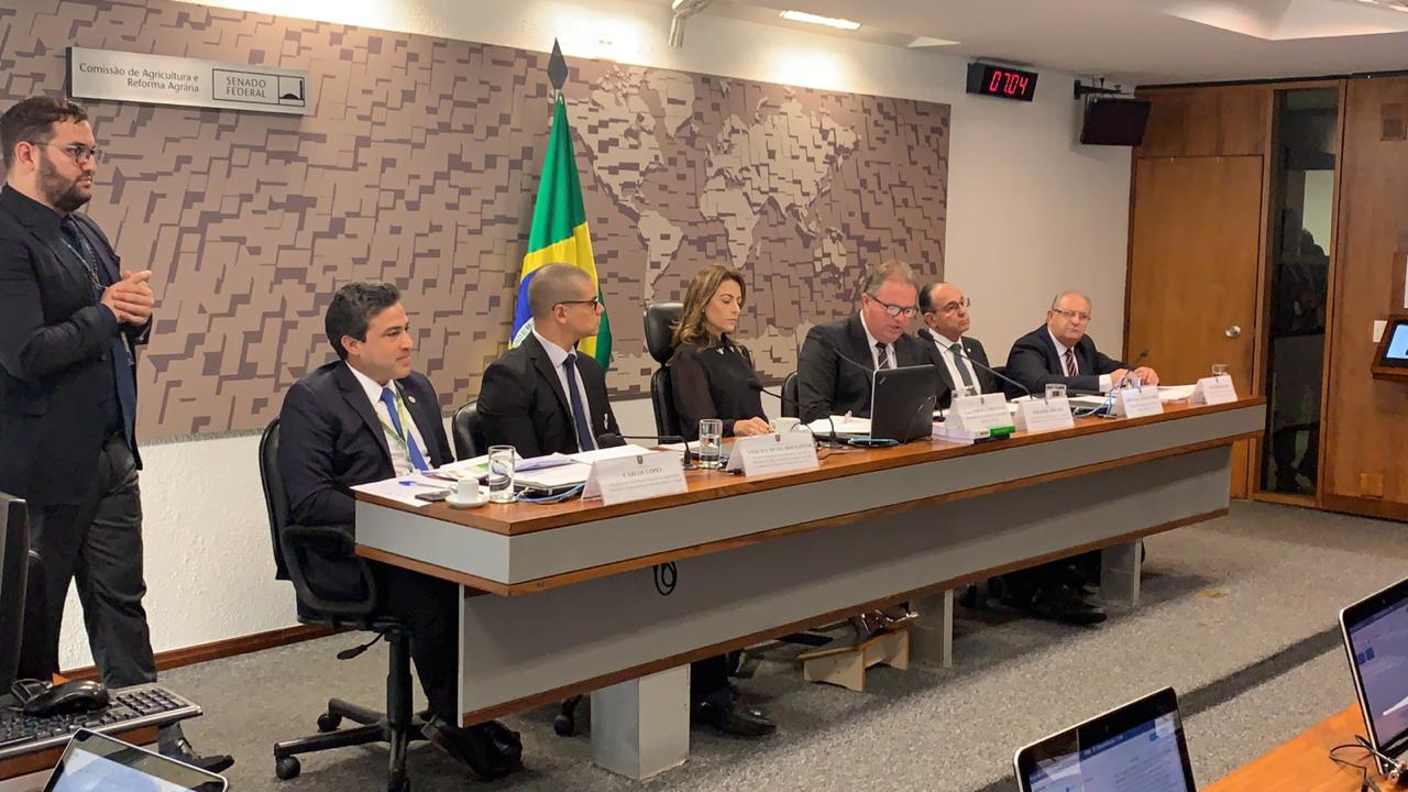 Fala do Presidente Carlos Lopes no Senado ajuda a definir os rumos da Agricultura Familiar no Brasil