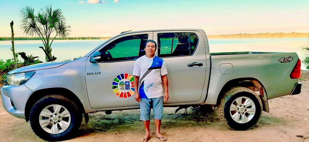 Povo Kuikuro do Xingu recebe caminhonete doada pela CONAFER
