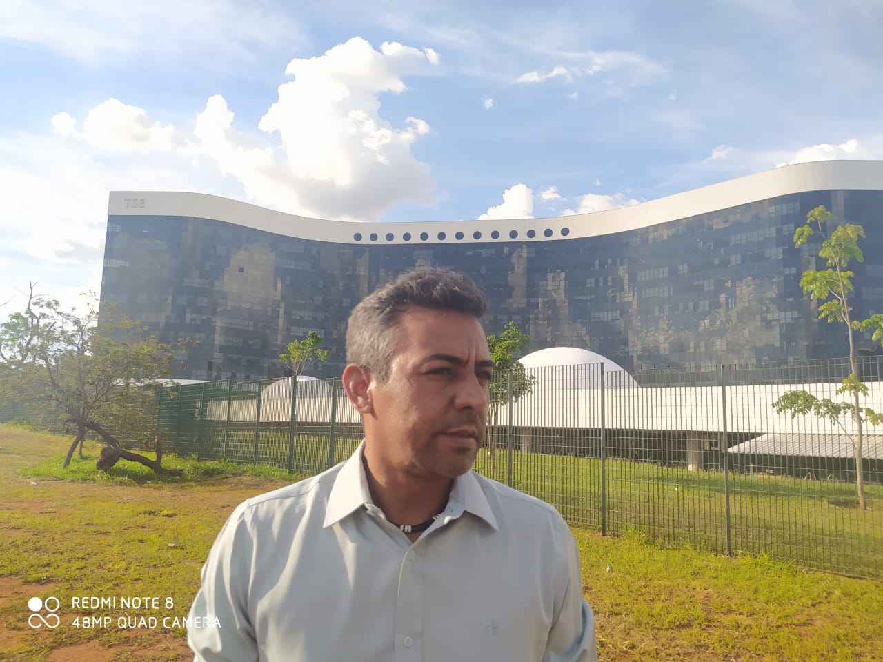 Cacique Marquinhos, eleito prefeito de Pesqueira-PE, veio a Brasília lutar pelo direito de assumir o mandato