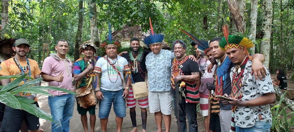 ARAGWAKSÃ: na Reserva da Jaqueira, em Porto Seguro, presidente Carlos Lopes e cacique Zeca Pataxó celebram Festival da Resistência