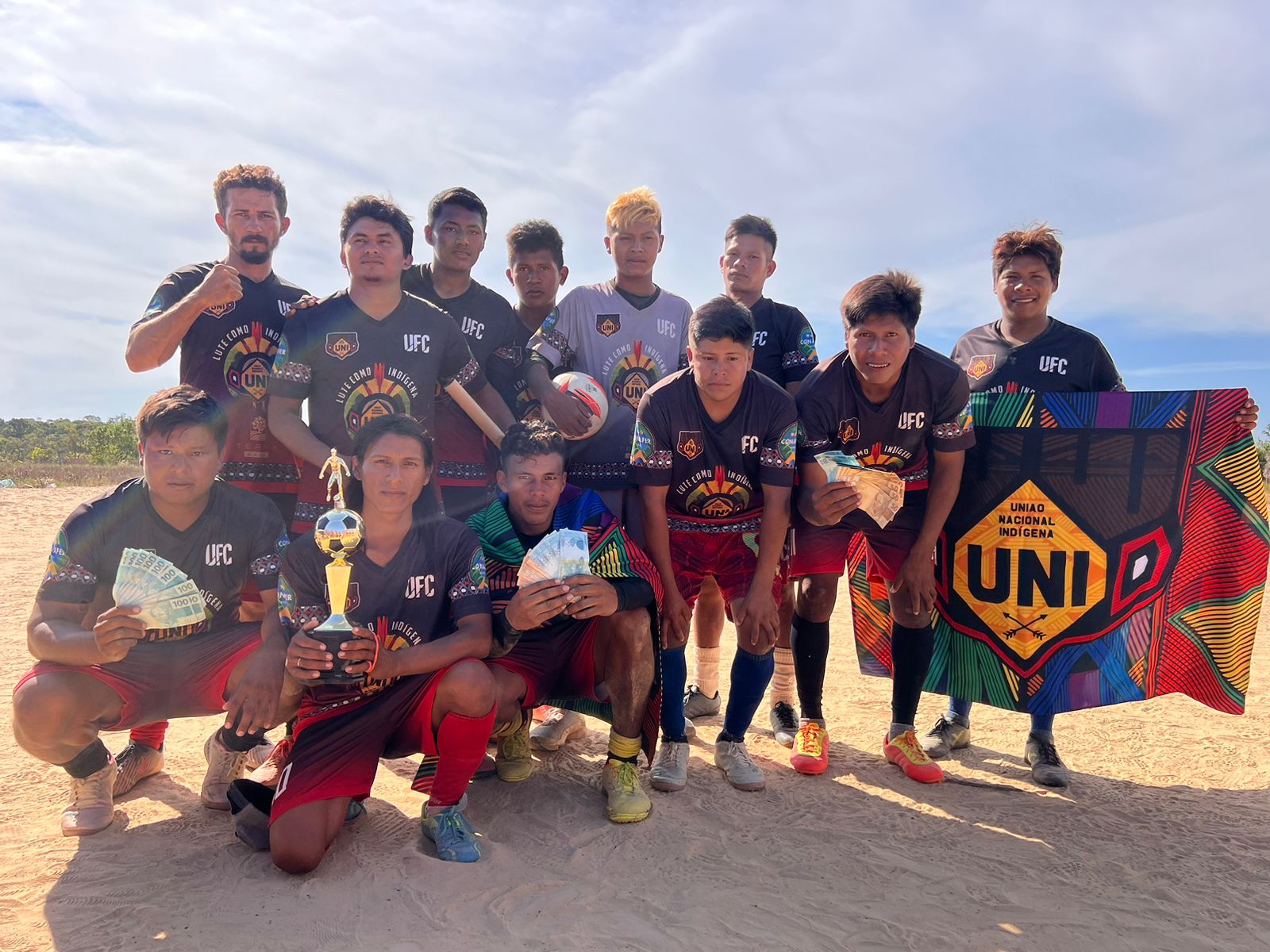 CONAFER KRAHÔ: em Itacajá-TO, Confederação promove torneio de futebol indígena com 14 aldeias